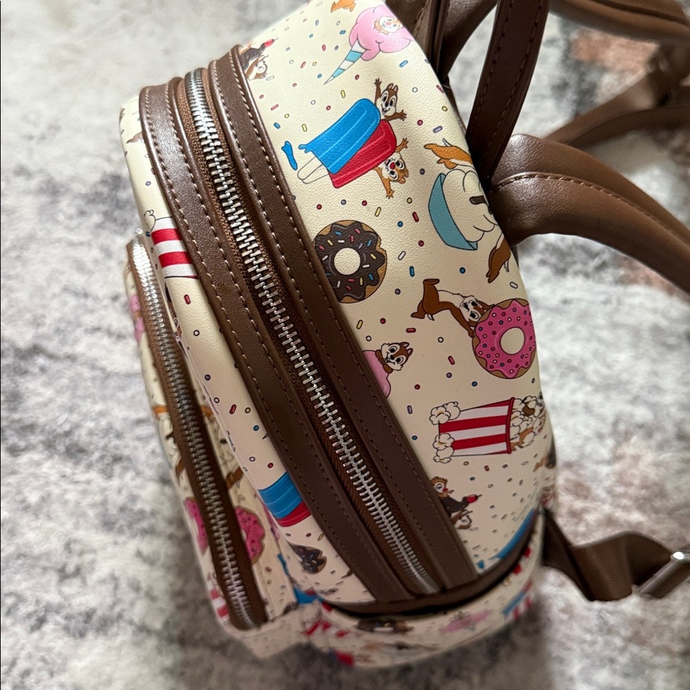 Loungefly Backpack - Disney Chip and Dale - Picture 3 of 10